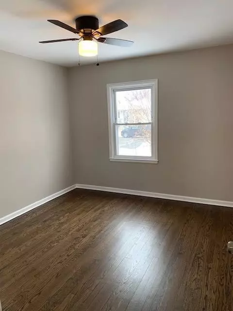 1146 Hoffman St, Hammond, IN 46327 photo 8