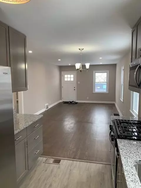 1146 Hoffman St, Hammond, IN 46327 photo 4