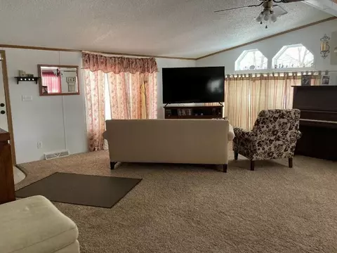 9065 E 50, Knox, IN 46534 photo 5