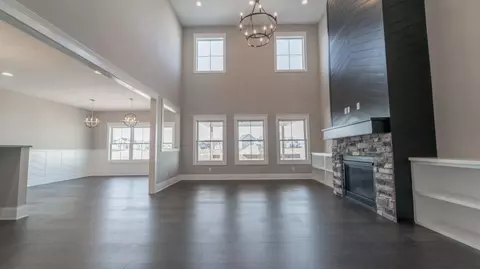13214 Waterleaf Dr, Saint John, IN 46373 photo 5