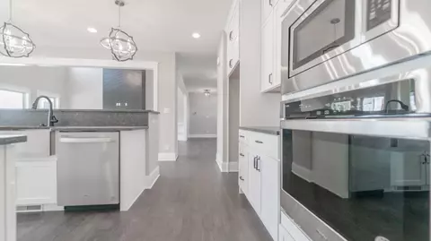 13214 Waterleaf Dr, Saint John, IN 46373 photo 10