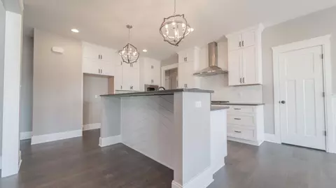 13214 Waterleaf Dr, Saint John, IN 46373 photo 7