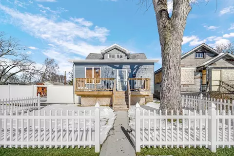 5240 W 4th Pl, Gary, IN 46406 photo 2
