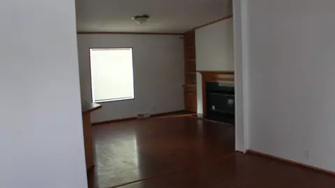 5262 Adams St, Gary, IN 46408 photo 8