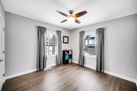 1005 Center St, Valparaiso, IN 46385 photo 11