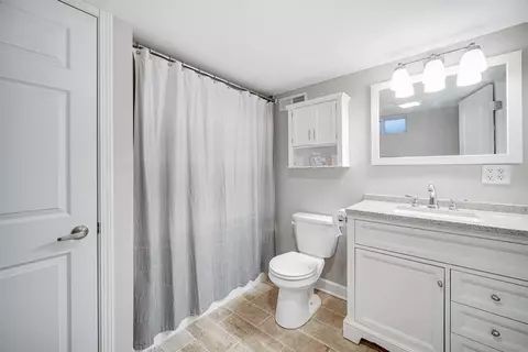 1005 Center St, Valparaiso, IN 46385 photo 16