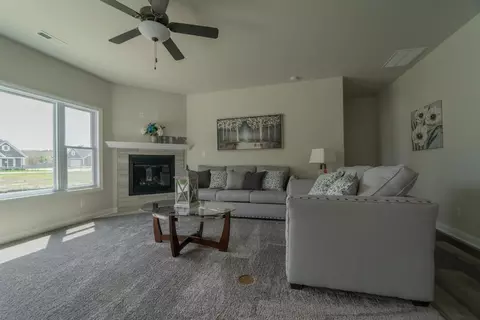 468 Cypress Ln, Chesterton, IN 46304 photo 8