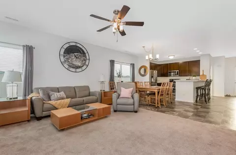 1173 Sawgrass Dr, Griffith, IN 46319 photo 10
