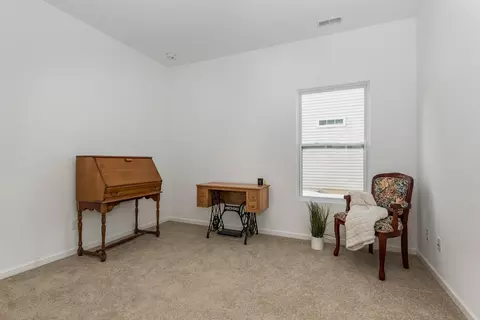 1173 Sawgrass Dr, Griffith, IN 46319 photo 20
