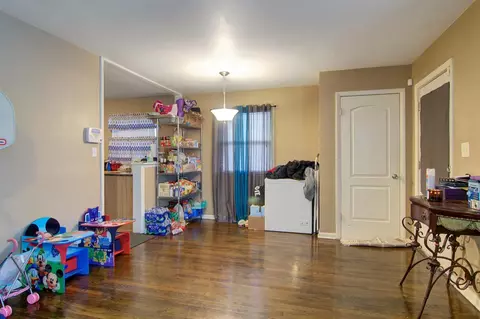 7131 Birch Ave, Gary, IN 46403 photo 3