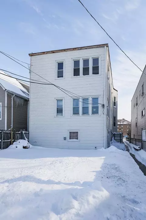 10352 S Avenue L, Chicago, IL 60617 photo 19