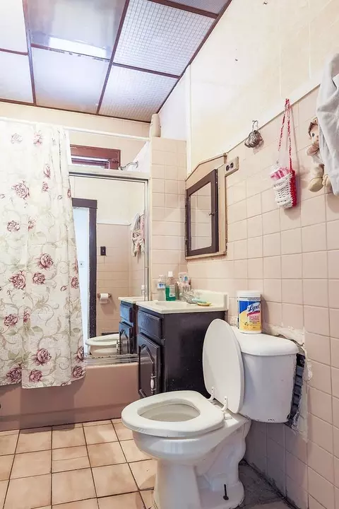 10352 S Avenue L, Chicago, IL 60617 photo 7