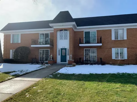 1710 Camellia Dr #C2, Munster, IN 46321 photo 1