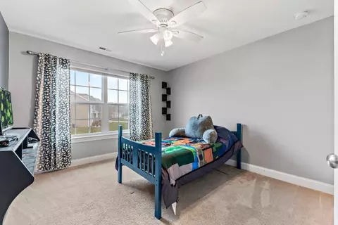 2352 Naples Dr, Valparaiso, IN 46385 photo 12