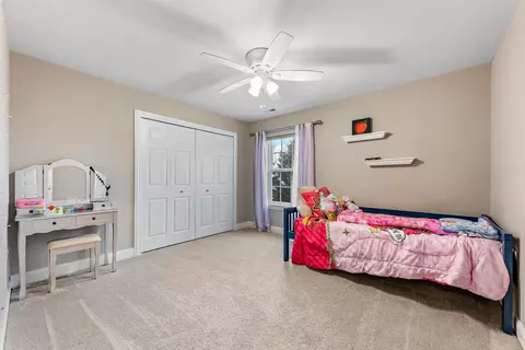 2352 Naples Dr, Valparaiso, IN 46385 photo 11