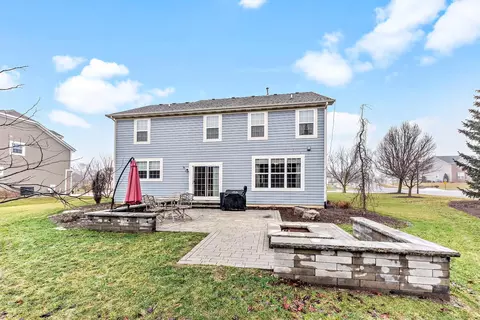 2352 Naples Dr, Valparaiso, IN 46385 photo 16