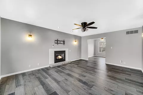 276 Spring Wood Ct, Porter, IN 46304 photo 4