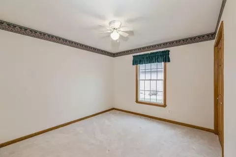 7564 E 108th Ave, Crown Point, IN 46307 photo 8