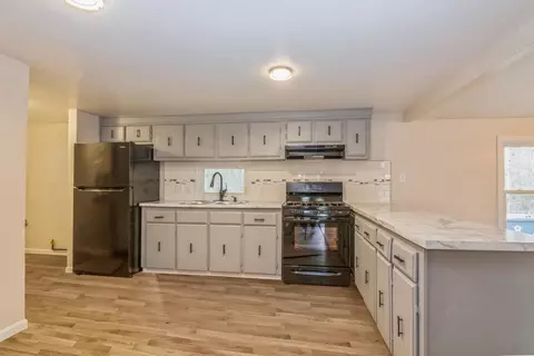 7349 Ohio Pl, Hammond, IN 46323 photo 10