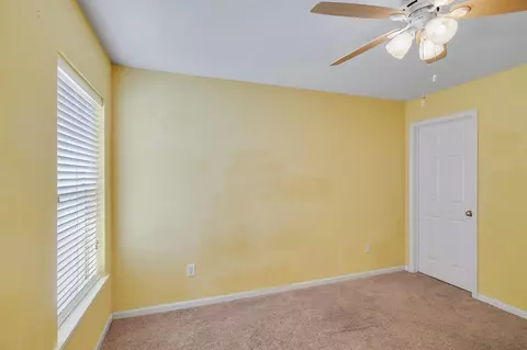 1218 Sawgrass Dr, Griffith, IN 46319 photo 12