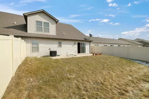 1218 Sawgrass Dr, Griffith, IN 46319 photo 24