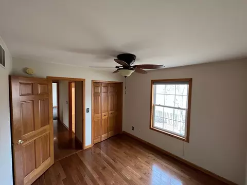 914 Brookfield Dr, Porter, IN 46304 photo 13