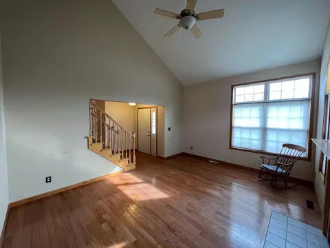 914 Brookfield Dr, Porter, IN 46304 photo 20