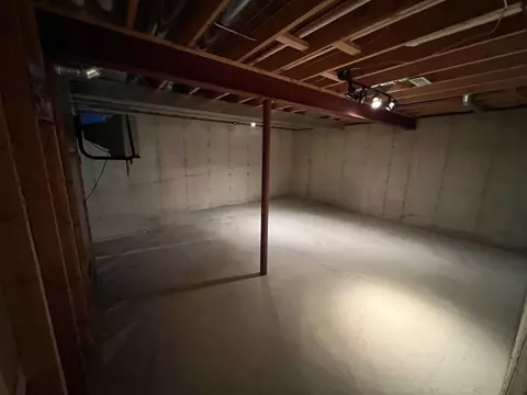 914 Brookfield Dr, Porter, IN 46304 photo 30