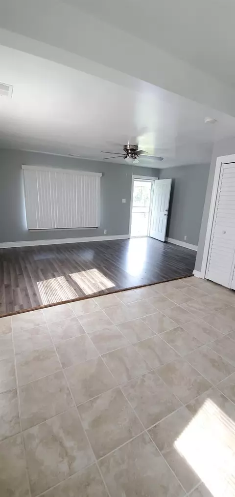4701 E 10th Ave, Gary, IN 46403 photo 5