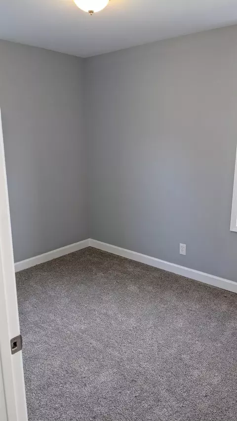 7349 Tapper Ave, Hammond, IN 46324 photo 16
