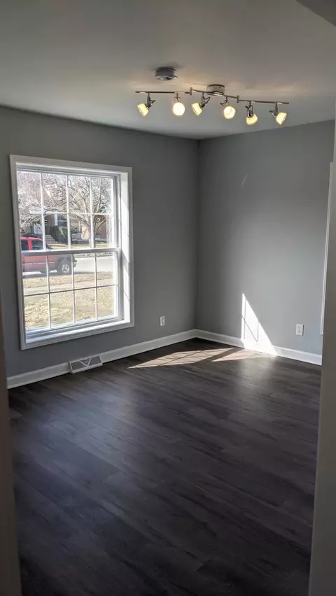 7349 Tapper Ave, Hammond, IN 46324 photo 15