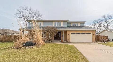 9609 White Oak Ave, Munster, IN 46321 photo 2