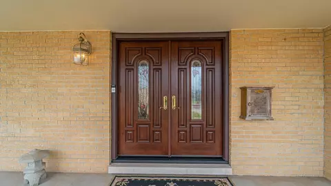 9609 White Oak Ave, Munster, IN 46321 photo 4