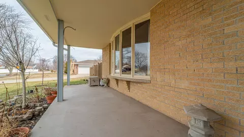 9609 White Oak Ave, Munster, IN 46321 photo 5