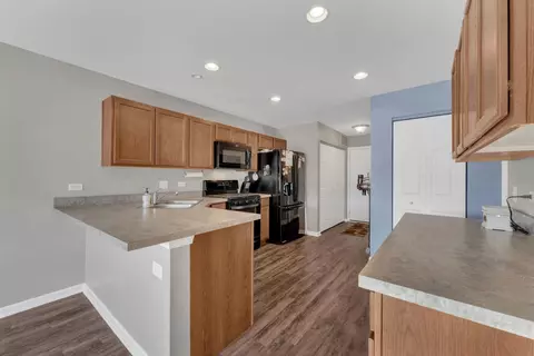 11117 Vermont Cir, Crown Point, IN 46307 photo 8