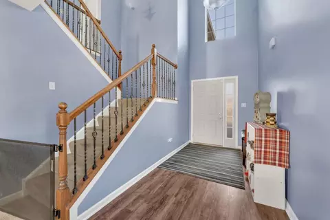 11117 Vermont Cir, Crown Point, IN 46307 photo 4