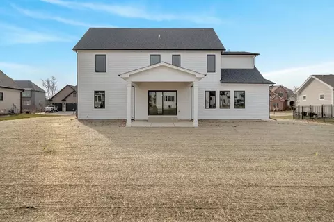 13060 Bluestem Dr, Saint John, IN 46373 photo 5
