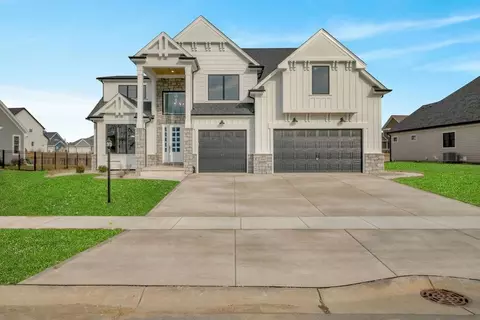 13060 Bluestem Dr, Saint John, IN 46373 photo 2