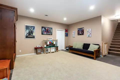9832 Trinity Ct, De Motte, IN 46310 photo 28