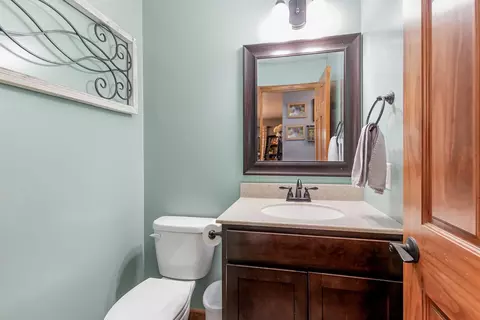 9832 Trinity Ct, De Motte, IN 46310 photo 10