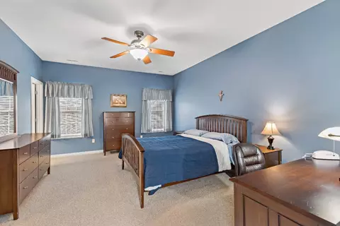 1230 Sawgrass Dr, Griffith, IN 46319 photo 13