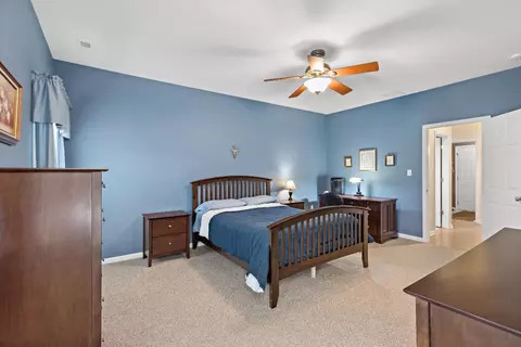 1230 Sawgrass Dr, Griffith, IN 46319 photo 14