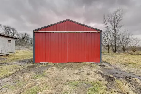 4585 W 700, Morocco, IN 47963 photo 3