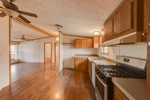 4585 W 700, Morocco, IN 47963 photo 19