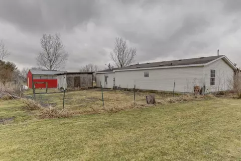 4585 W 700, Morocco, IN 47963 photo 6