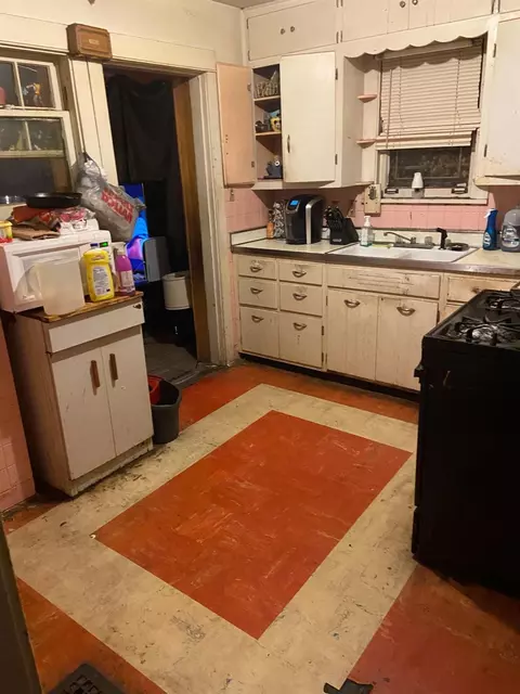 732 Grant St, Gary, IN 46404 photo 6