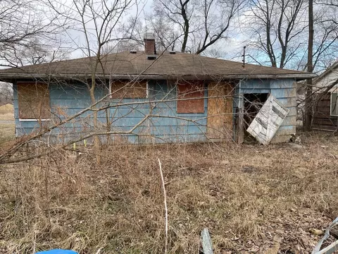 1143 Floyd St, Gary, IN 46403 photo 2