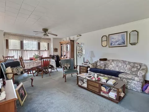 133 E Broadway St, Brook, IN 47922 photo 9
