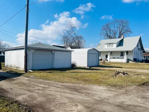 133 E Broadway St, Brook, IN 47922 photo 46