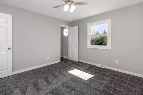 402 E Casey St, Hebron, IN 46341 photo 21